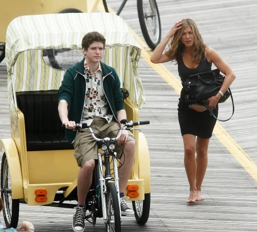 Jennifer Aniston Feet Toes And Soles 682