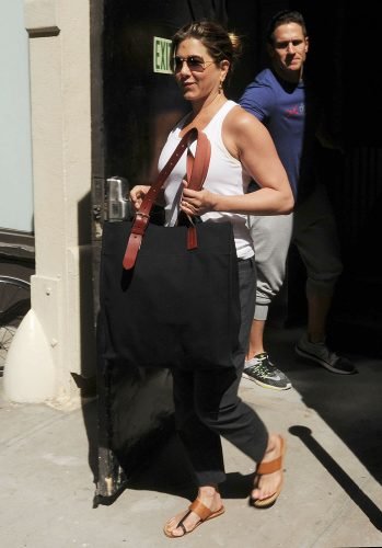 Jennifer Aniston Feet Toes And Soles 849