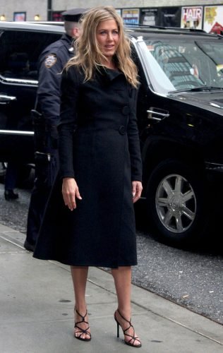 Jennifer Aniston Feet Toes And Soles 982