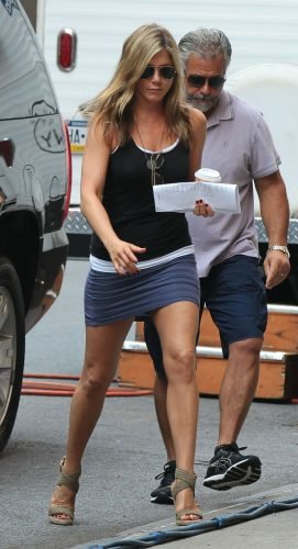 Jennifer Aniston Feet Toes And Soles 1622