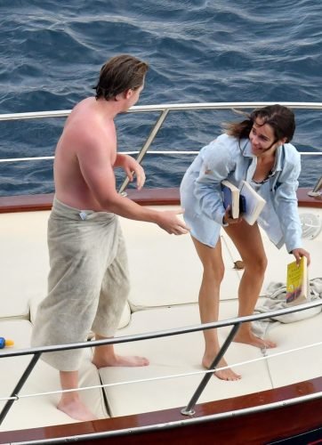 Emilia Clarke Feet Toes And Soles 728