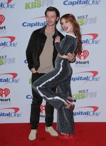 Bella Thorne Feet Toes And Soles 716