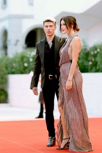 Bella Thorne Feet Toes And Soles 959