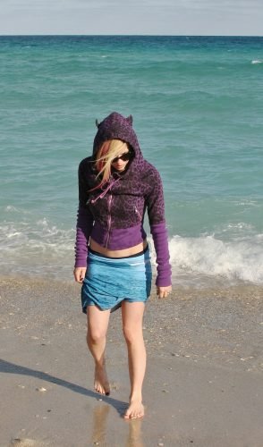 Avril Lavigne Feet Toes And Soles 213