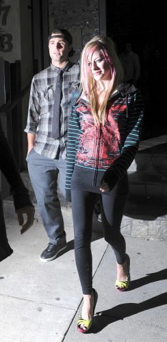 Avril Lavigne Feet Toes And Soles 293