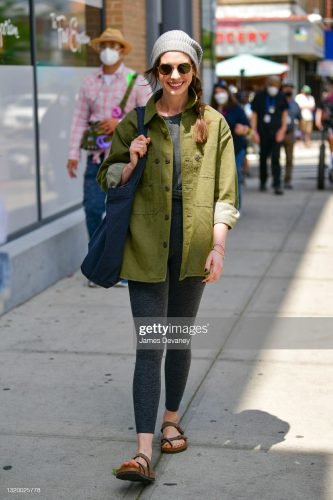 Anne Hathaway Feet Toes And Soles 797