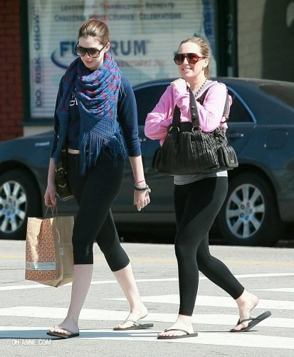 Anne Hathaway Feet Toes And Soles 1243