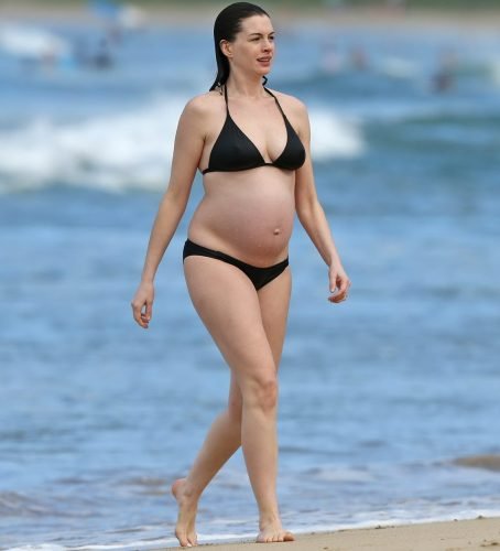 Anne Hathaway Feet Toes And Soles 1530