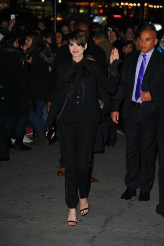 Anne Hathaway Feet Toes And Soles 1538