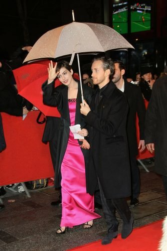 Anne Hathaway Feet Toes And Soles 1588