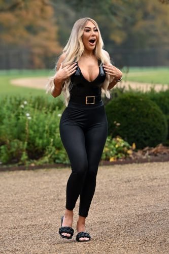 Chloe Ferry Feet Toes And Soles 1057