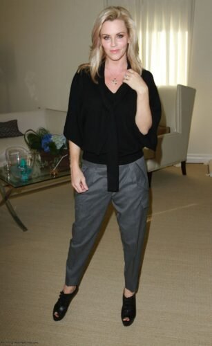 Jenny McCarthy Feet Toes And Soles 90