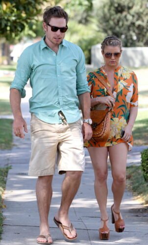 Jessica Simpson Feet Toes And Soles 352