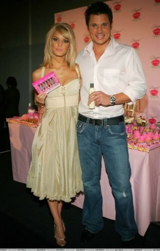 Jessica Simpson Feet Toes And Soles 821