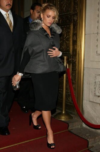 Jessica Simpson Feet Toes And Soles 1143