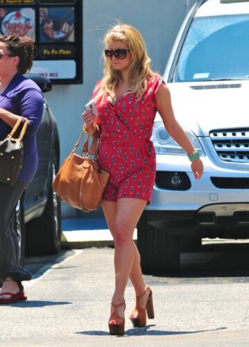 Jessica Simpson Feet Toes And Soles 1829