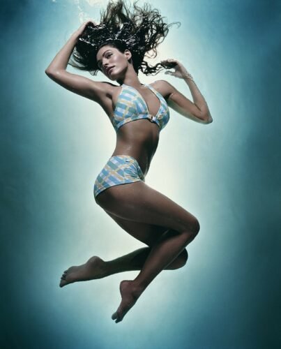 Kelly Brook Feet Toes And Soles 43