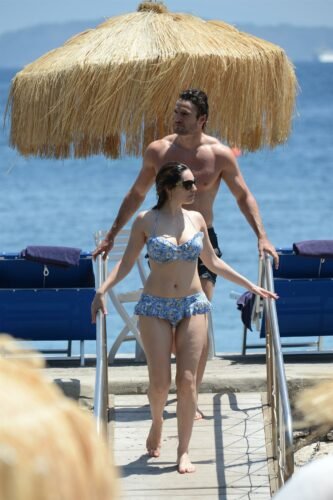 Kelly Brook Feet Toes And Soles 745