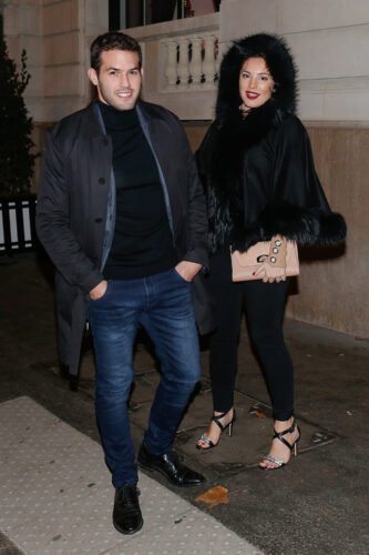 Kelly Brook Feet Toes And Soles 2140