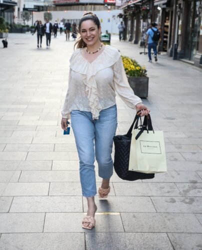 Kelly Brook Feet Toes And Soles 2501