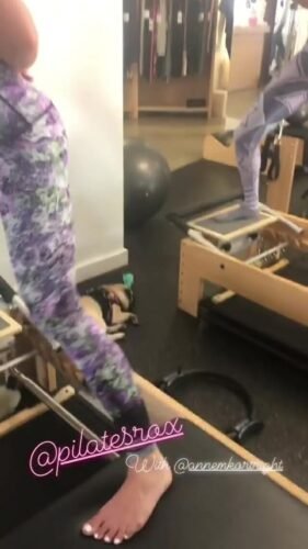 Candace Cameron Bure Feet Toes And Soles 432