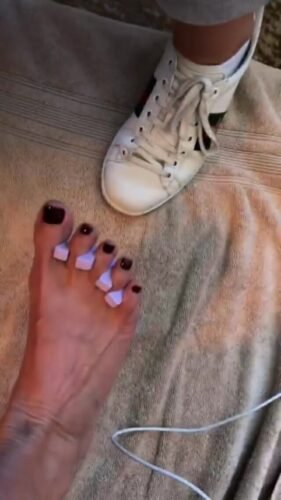 Candace Cameron Bure Feet Toes And Soles 448