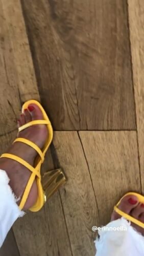 Candace Cameron Bure Feet Toes And Soles 560