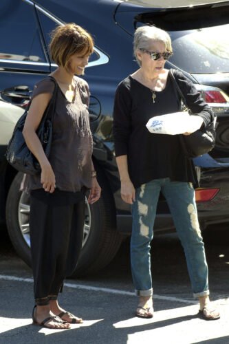 Halle Berry Feet Toes And Soles 562