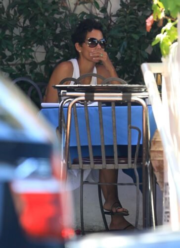 Halle Berry Feet Toes And Soles 1085