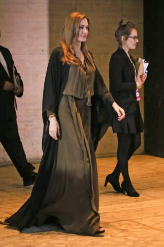 Angelina Jolie Feet Toes And Soles 286