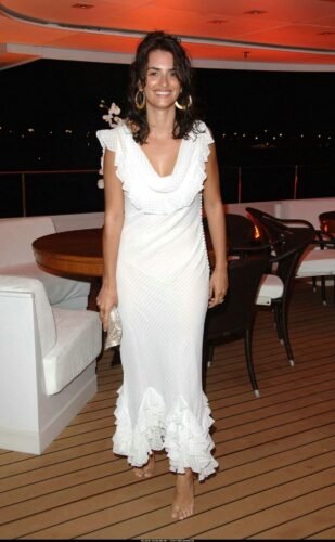 Penelope Cruz Feet Toes And Soles 462