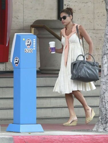 Eva Mendes Feet Toes And Soles 241