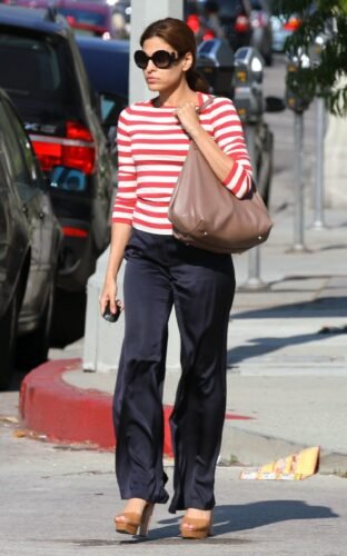 Eva Mendes Feet Toes And Soles 425