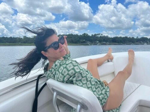 Angie Harmon Feet Toes And Soles 3