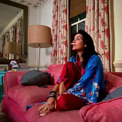 Angie Harmon Feet Toes And Soles 16