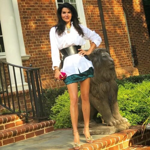 Angie Harmon Feet Toes And Soles 75