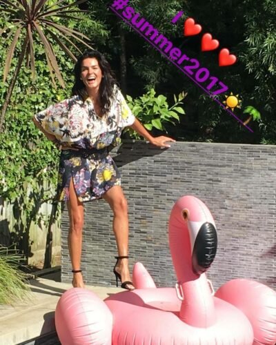 Angie Harmon Feet Toes And Soles 94