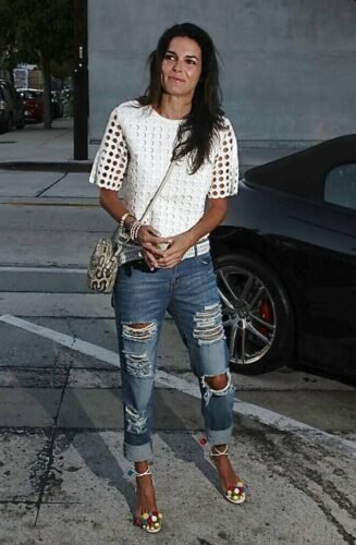 Angie Harmon Feet Toes And Soles 131