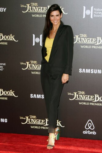 Angie Harmon Feet Toes And Soles 148