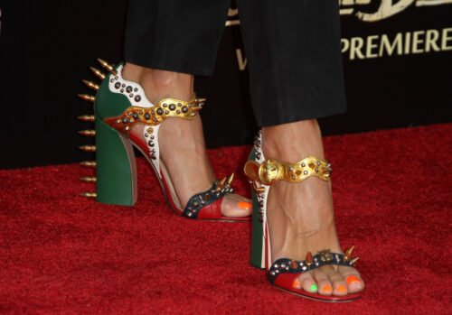 Angie Harmon Feet Toes And Soles 158