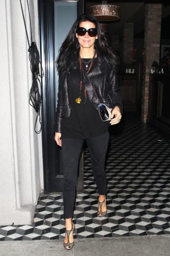 Angie Harmon Feet Toes And Soles 212