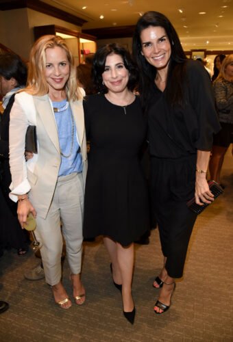 Angie Harmon Feet Toes And Soles 255