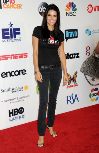 Angie Harmon Feet Toes And Soles 294