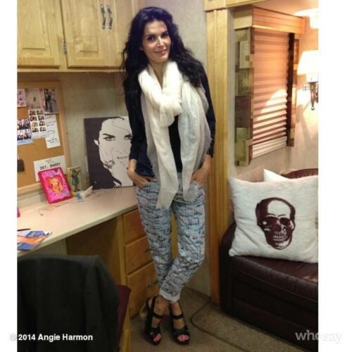 Angie Harmon Feet Toes And Soles 303