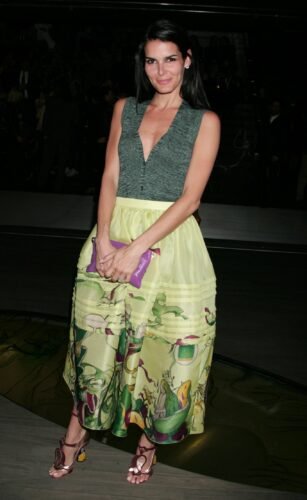 Angie Harmon Feet Toes And Soles 724
