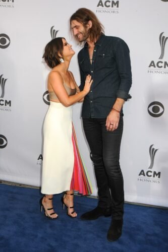 Maren Morris Feet Toes And Soles 88