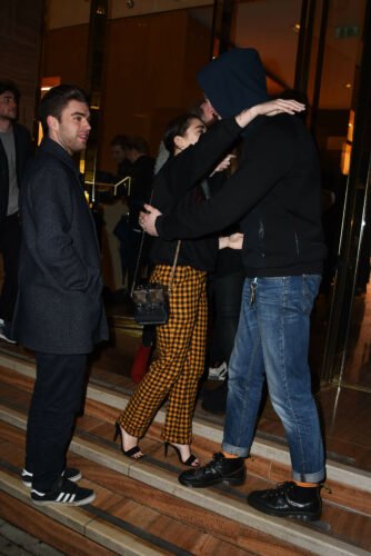 Maisie Williams Feet Toes And Soles 282