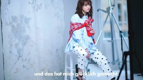 Maisie Williams Feet Toes And Soles 352