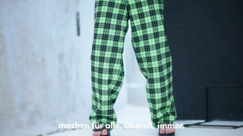 Maisie Williams Feet Toes And Soles 353