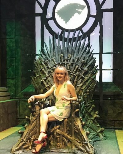 Maisie Williams Feet Toes And Soles 387